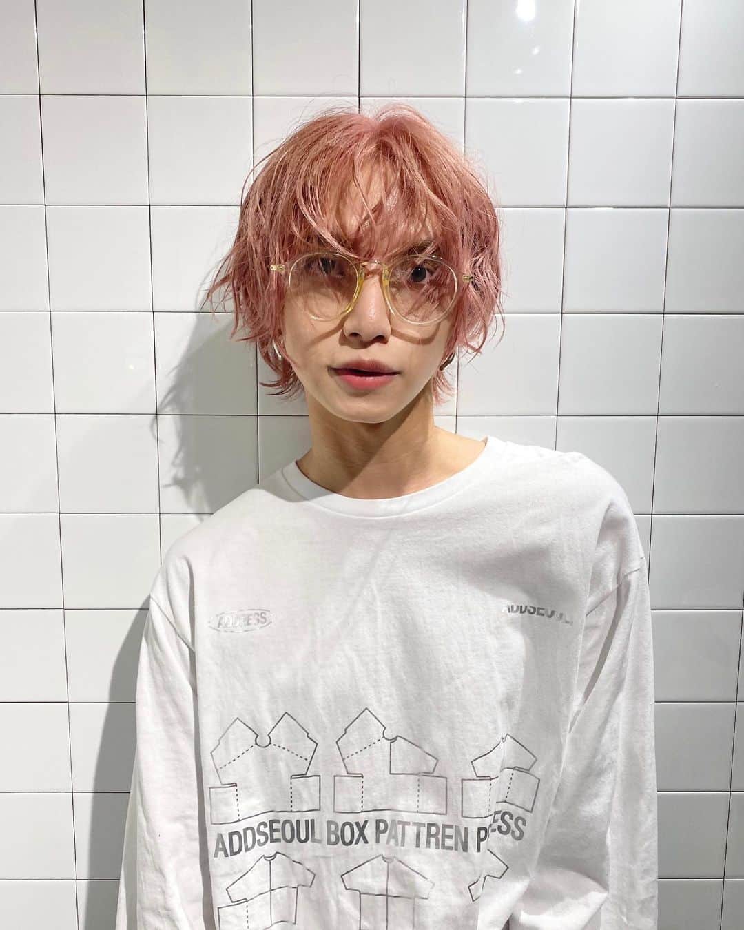 とまんのインスタグラム：「. 中さんが新しくオープンしたサロン 『SANDYS』にやっといけました🏄🏻‍♂️！  中さんもSANDYSの皆さんもオープン おめでとうございました！！  今後ともよろしくお願いします💯」