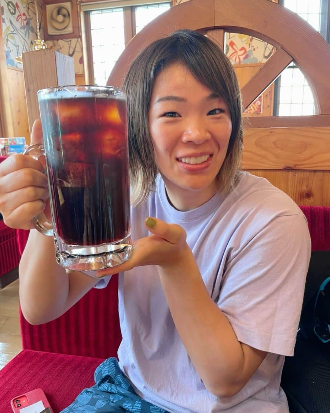 川井梨紗子のインスタグラム：「. 最近、ブラックコーヒーが飲めるようになりました☕️」