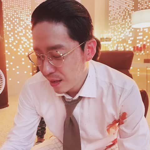 オム・ギジュンのインスタグラム：「주단새 메이킹~ 펜트하우스 막촬때~~ㅎ」