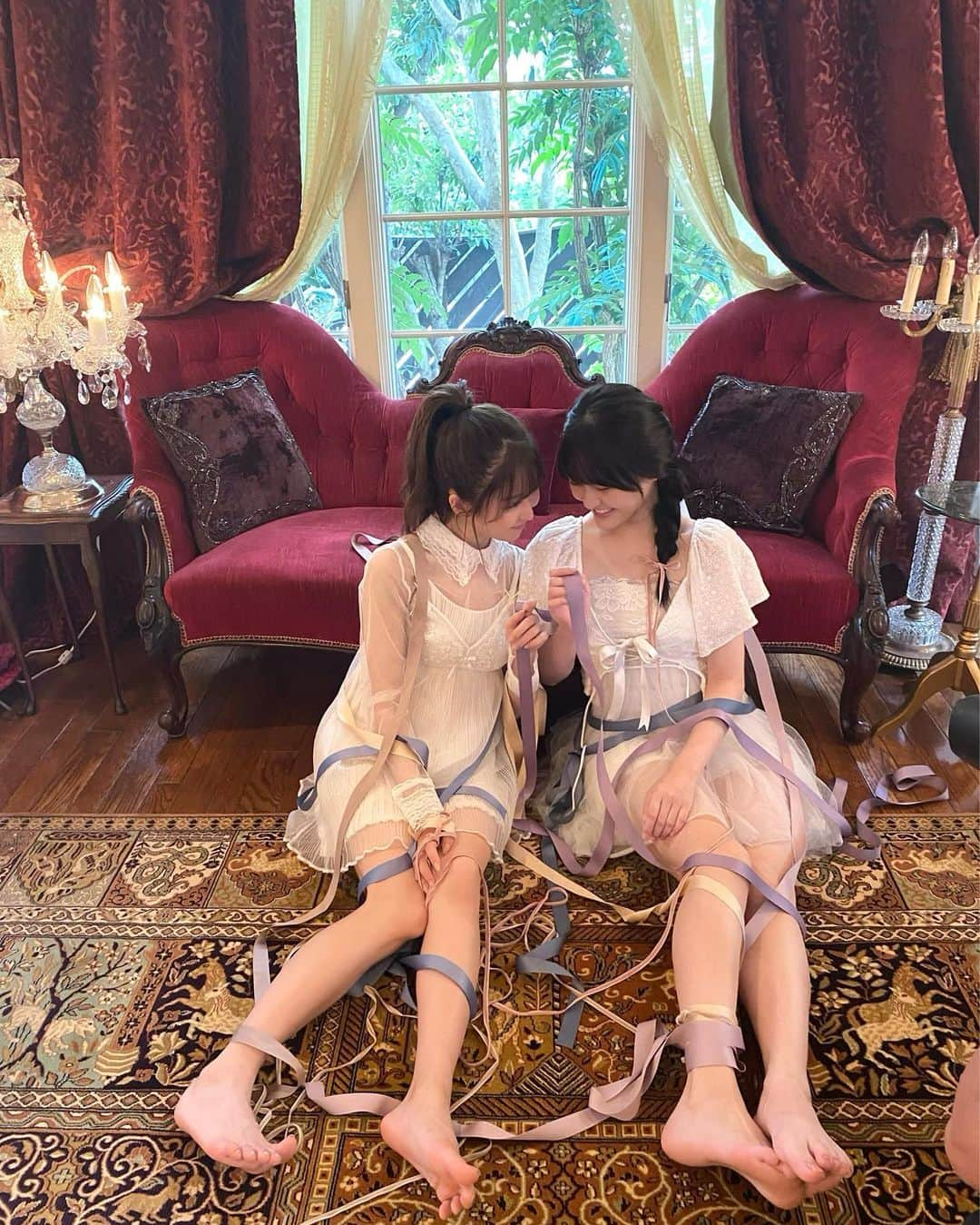 大谷映美里さんのインスタグラム写真 - (大谷映美里Instagram)「🗝♡ ㅤㅤㅤㅤㅤㅤㅤㅤㅤㅤㅤㅤㅤ 瞳とペアが多かった撮影𓍯 ⸝⸝⸝⸝ 表紙、巻頭グラビア掲載していただいています！ うれしいね( ´͈ ᵕ `͈ )🌸 ㅤㅤㅤㅤㅤㅤㅤㅤㅤㅤㅤㅤㅤ ☑︎ #週刊スピリッツ 最新40号発売中です🎀♡‥」9月10日 16時54分 - otani_emiri