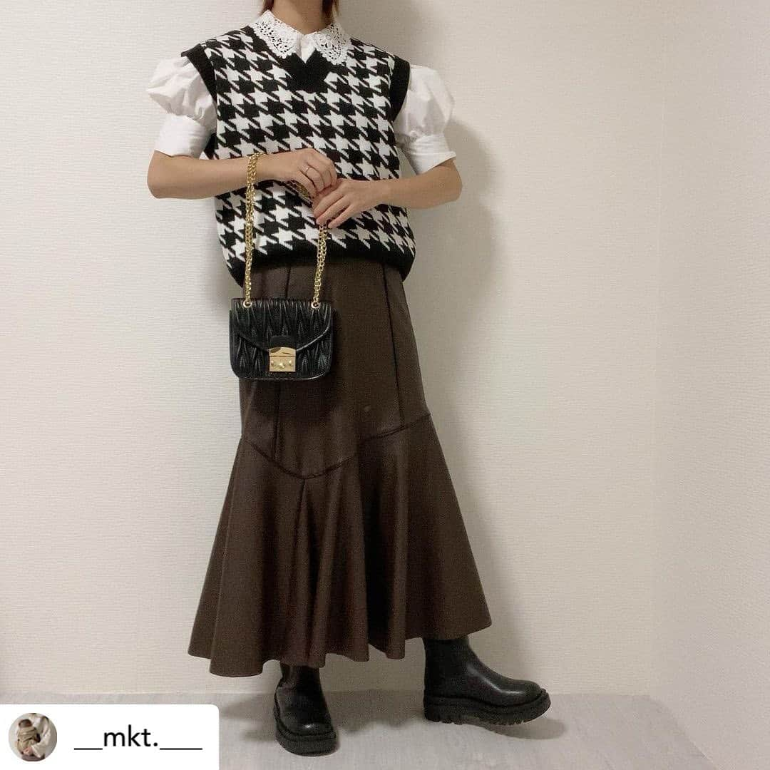 GRLさんのインスタグラム写真 - (GRLInstagram)「【👆画像をタップすると購入できるよ👆】 @__mkt.___ さん にGRL商品着用して頂いております💕 ありがとうございます✨ . @grl_official #グレイル #grl #プチプラ #ootd #fashion #プチプラコーデ #outfit #ファッション #可愛い #かわいい #コーデ #コーディネート #cute #大人カジュアル #カジュアルコーデ#GRL購入品#グレイル購入品#購入品 #フレアパンツ #ニットベスト #セットアップ」9月10日 17時02分 - grl_official