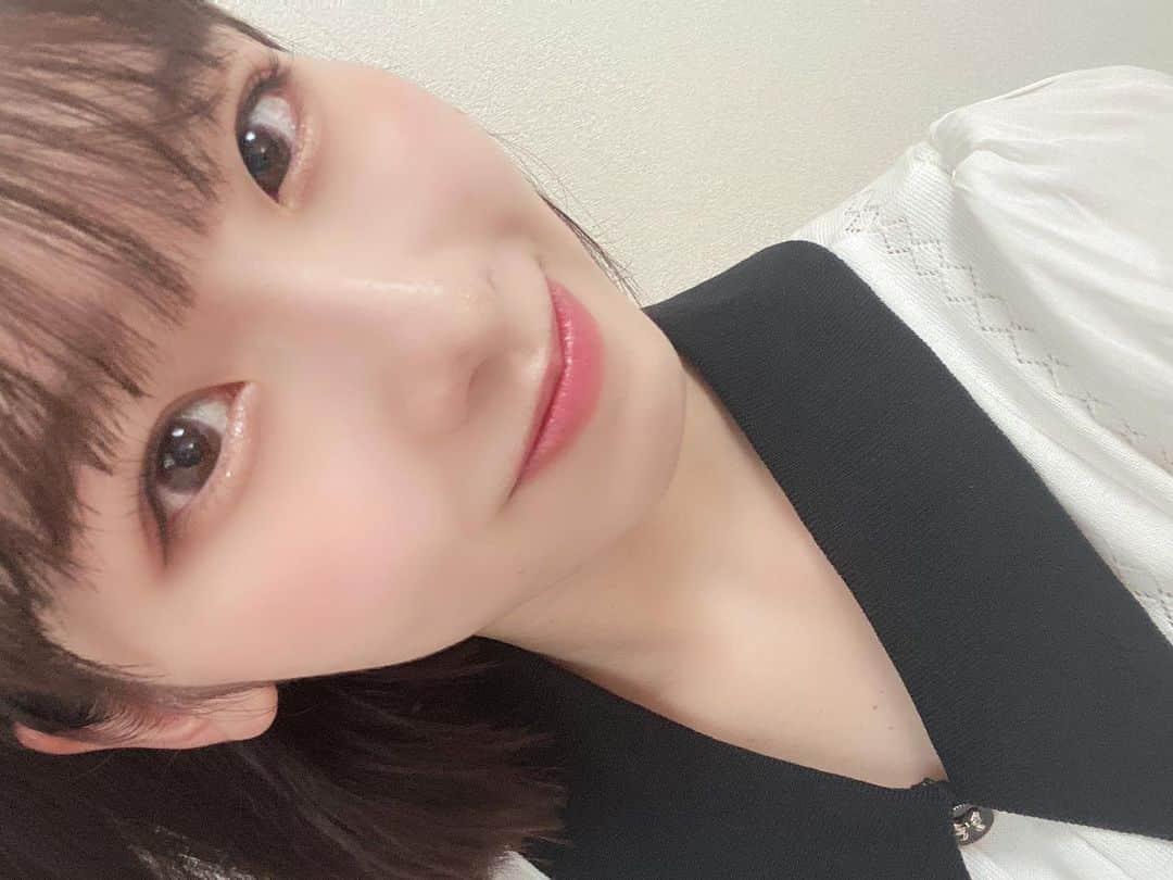 浅井七海さんのインスタグラム写真 - (浅井七海Instagram)「. 目が合った👀？ ⁡ Did you make eye contact👀?」9月10日 17時25分 - naamin48_