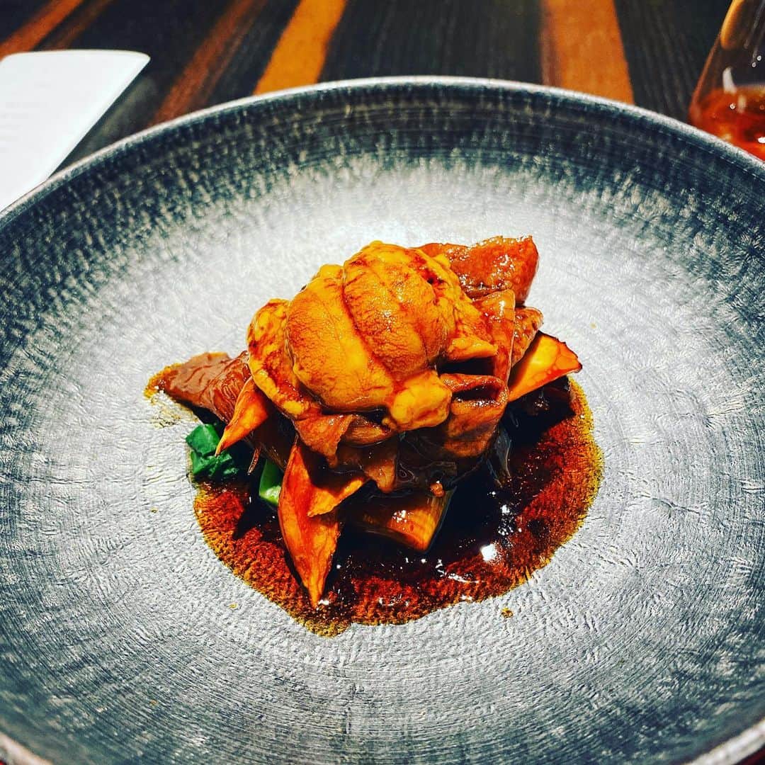 古閑美保のインスタグラム：「雲丹→肉→松茸→フカヒレ 😧😧😧😧😧😧😧😧 #4000chineserestaurant」
