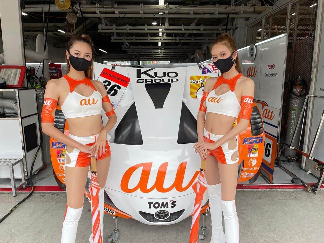 近藤みやびさんのインスタグラム写真 - (近藤みやびInstagram)「SUPER GT rd.5 SUGO 予選日  💥9:20～11:15 公式練習 💥15:03～15:13 GT500予選Q1 💥15:41～15:51 GT500予選Q2  36号車 TGR TEAM au TOM'Sの応援よろしくお願いします📣  現在ランキング4位✌️✌️ サクセスウェイトも重く燃リスも一段階絞られてます。  36号車にとっては厳しい第5戦になると思いますが、現地に来られる方は感染対策しっかりとして楽しんでいってください🏁  #supergt #tomsracing #sugo #サーキット #au #レースクイーン #auサーキットクイーン #モータースポーツ」9月11日 6時36分 - miyabiiiii_kondooooo