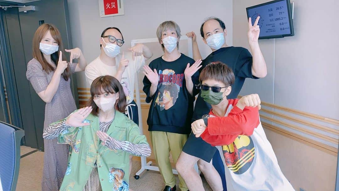 斎藤司のインスタグラム：「ニガミ17歳っ 通算6回目きてくれました！ 坂口有望ちゃん 通算3回目きてくれました！  ヤマザキの餃子パン！ コラボ！ 宇都宮餃子会も いつもありが頭皮 愛してるぜ！ #pepepe」