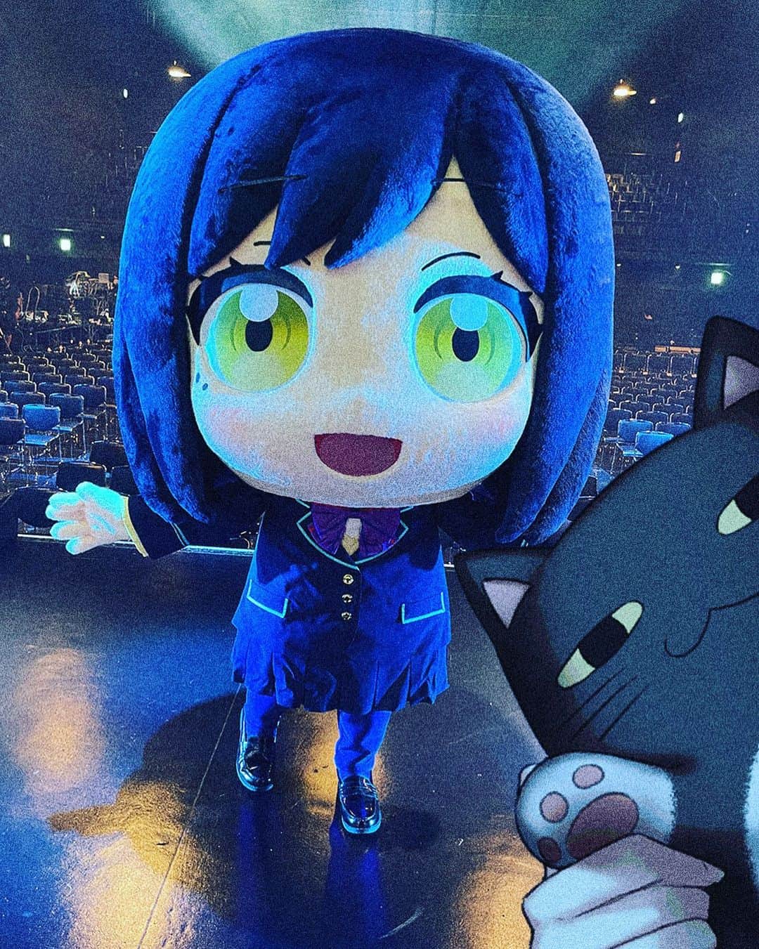 叶のインスタグラム：「ﾘﾝﾀﾞﾖｰとロトの奇跡のコラボショット！ イベントお疲れ様でした！見てくれた方ありがとう！ #叶  #vtuber  #にじさんじ #かわいい」