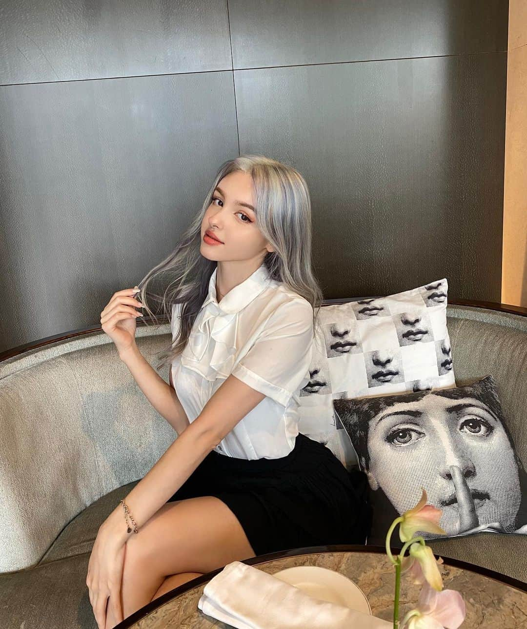 Elina 엘리나 (エリナ) さんのインスタグラム写真 - (Elina 엘리나 (エリナ) Instagram)「Mango dessert🥭🤍 망고 여한없이 먹었다 흐흐」9月11日 20時53分 - elina_4_22