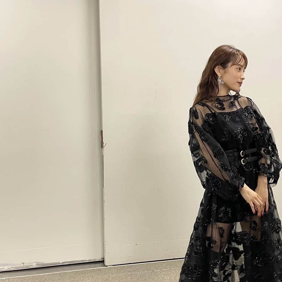 のインスタグラム：「バースデーイベント🎂❤️ ㅤㅤㅤㅤㅤㅤㅤㅤㅤㅤㅤㅤㅤ ありがとうございました🥺🙏🏻❤️ ㅤㅤㅤㅤㅤㅤㅤㅤㅤㅤㅤㅤㅤ 今ね、幸せに浸っております😊😆🥰❤️ 皆さん、本当にありがとう！幸せ者だ！ ㅤㅤㅤㅤㅤㅤㅤㅤㅤㅤㅤㅤㅤ #高橋愛 #バースデーイベント #35歳 #ありがとう」