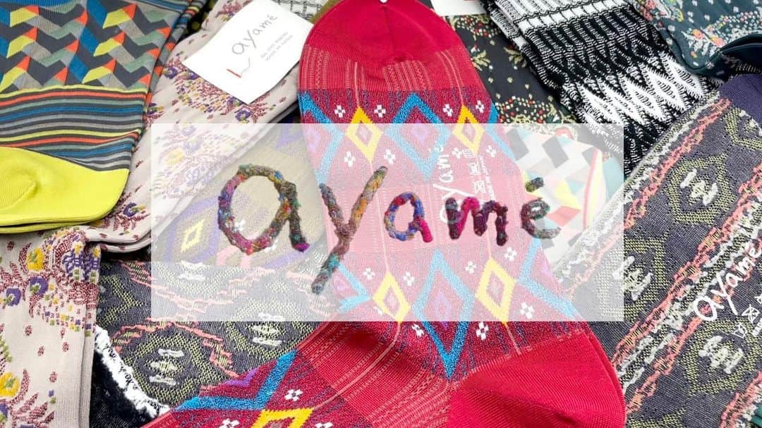 アヤメのインスタグラム：「Check our online store🎉🧦 #worldwideshipping📦✈️ これから秋にかけて続々と入荷しますので是非よろしくお願いします🥳 #ayamesocks #socksoftheday #靴下コーデ」