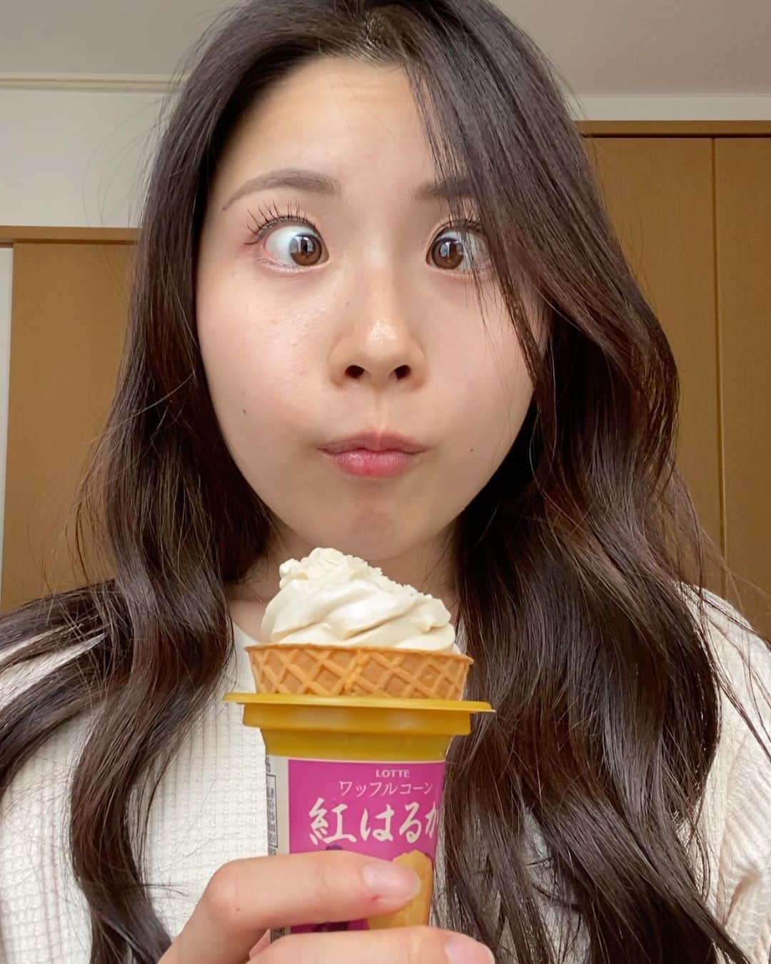 さくらさんのインスタグラム写真 - (さくらInstagram)「⁡ ⁡ もう皆さんは食べた？🍠🍨 ⁡ #秋の味覚と言えば #お芋 #お芋しか勝たん #チンチャマシッソヨ #でも財布に優しいのは #ドンキのお芋 #お値段以上 #ニトリ」9月12日 19時14分 - sakufitness