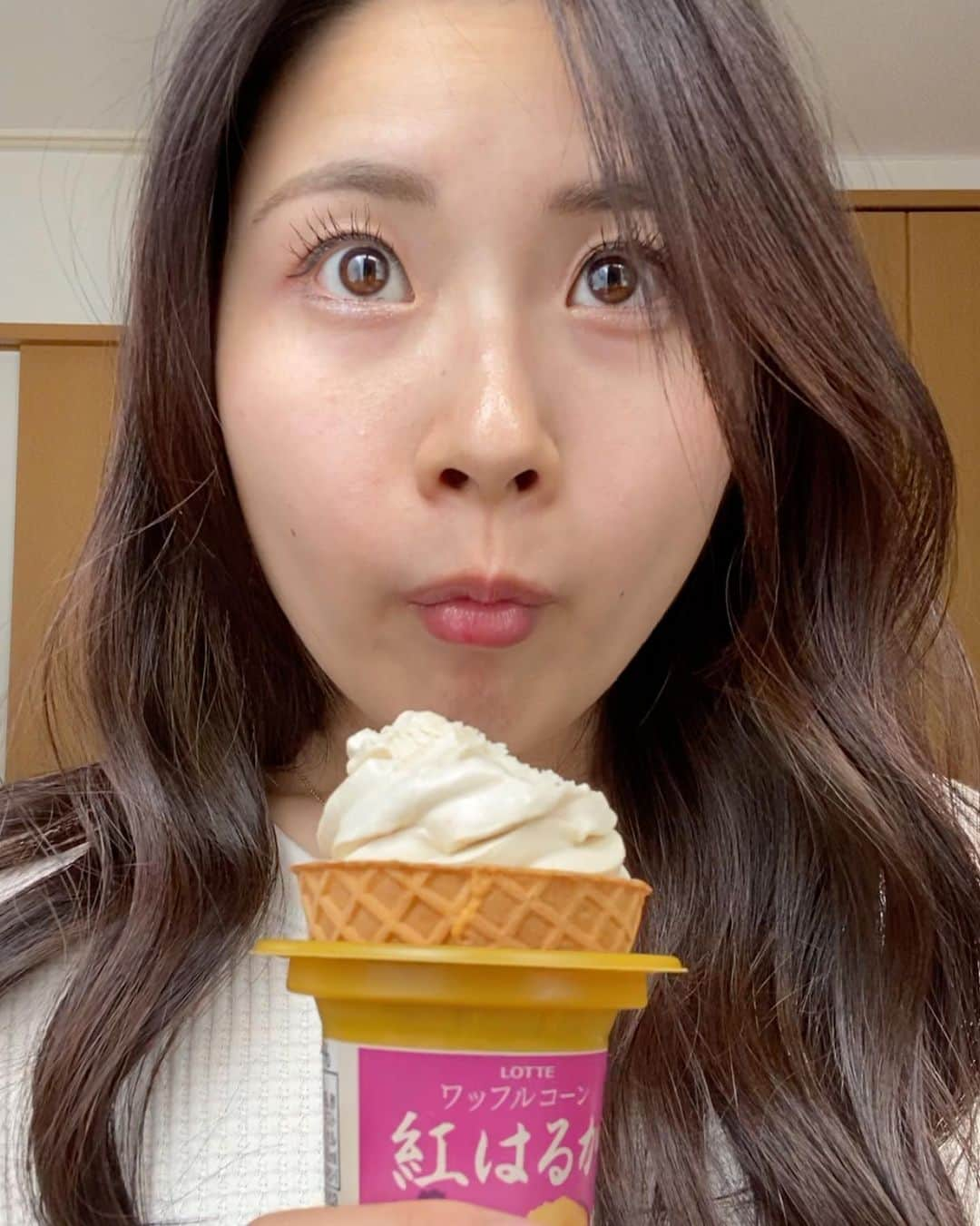 さくらさんのインスタグラム写真 - (さくらInstagram)「⁡ ⁡ もう皆さんは食べた？🍠🍨 ⁡ #秋の味覚と言えば #お芋 #お芋しか勝たん #チンチャマシッソヨ #でも財布に優しいのは #ドンキのお芋 #お値段以上 #ニトリ」9月12日 19時14分 - sakufitness