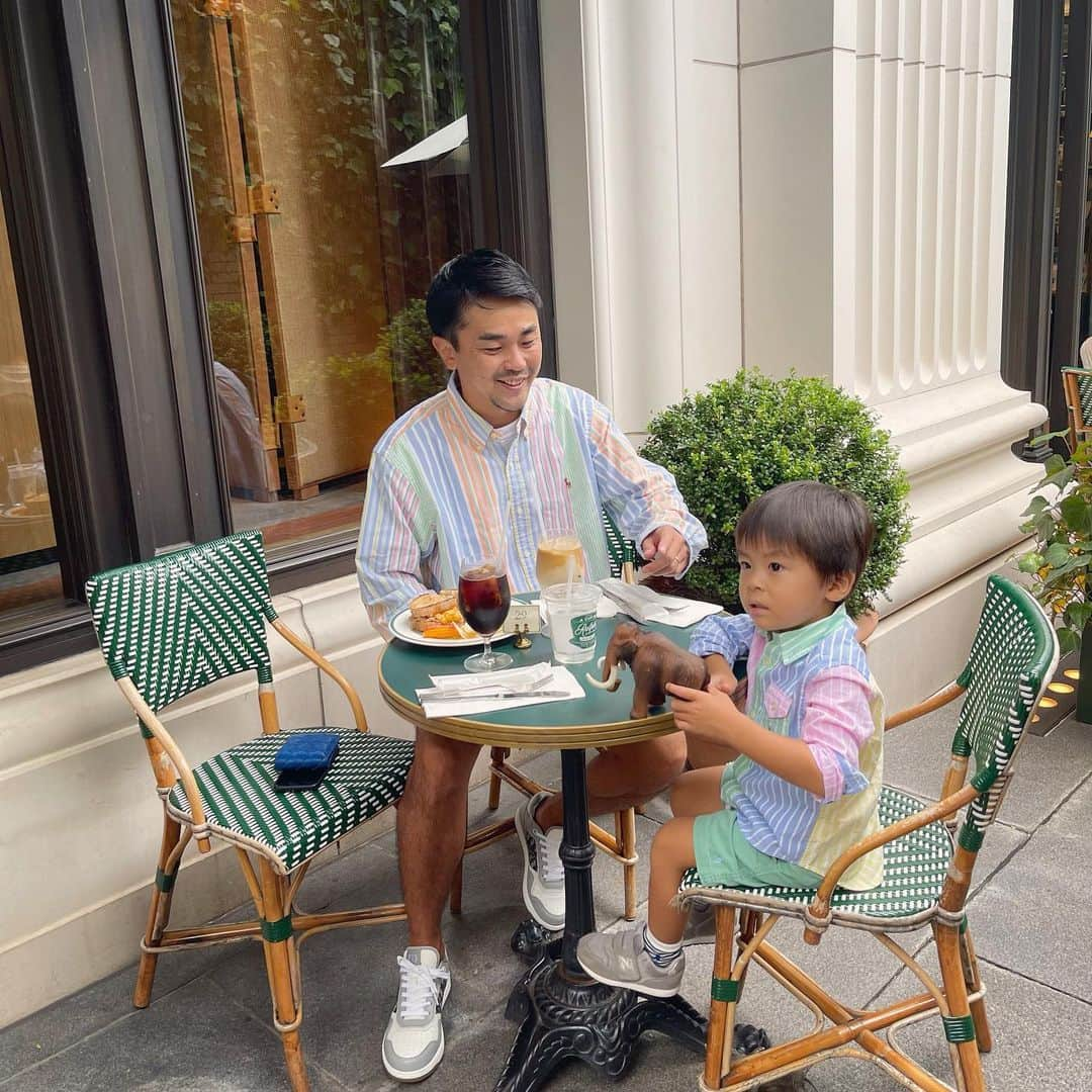 小川ひとみさんのインスタグラム写真 - (小川ひとみInstagram)「Sunday morning with my loves🥰 @ralphscoffee  #love #famliy #poloralphlauren  #ralphscoffee #breakfast」9月12日 14時41分 - hitomy220