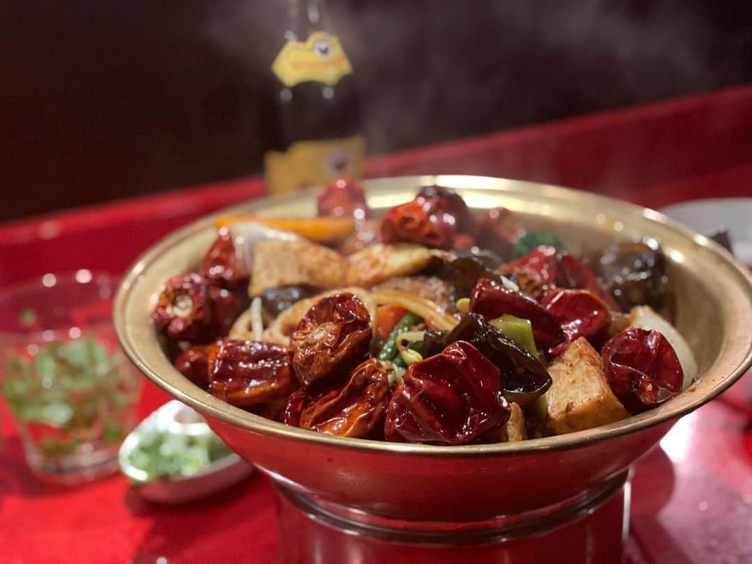 長谷川万射のグルメインスタ