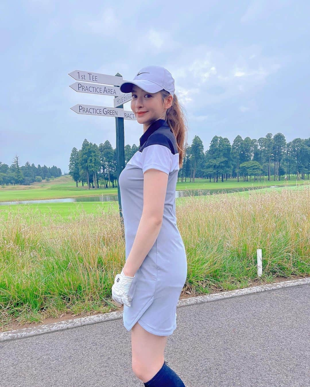 野崎萌香さんのインスタグラム写真 - (野崎萌香Instagram)「最近全然ゴルフ行けてない...🏌️‍♀️⛳️  早くゴルフいきたいなー🎶」9月12日 22時12分 - moeka_nozaki