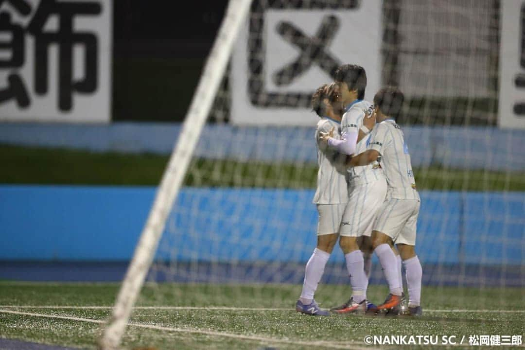 佐々木竜太さんのインスタグラム写真 - (佐々木竜太Instagram)「・ 勝点3と復帰後初得点ゲット⚽  長かった…  残り4戦❗  #南葛SC」9月12日 23時03分 - ryuta__sasaki