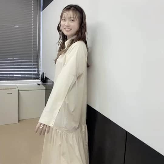 鈴木このみのインスタグラム：「🍂👗🍂👗  これからこの服ばっかり着てくるんだろうな〜と言われました。その通りです。バレてる。」
