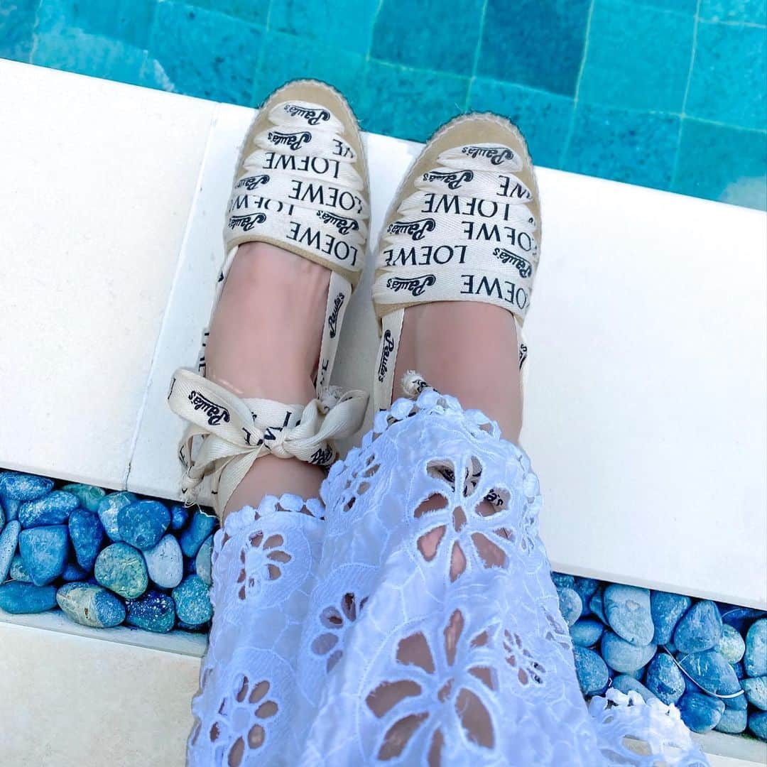 JUNKO（飯田順子）のインスタグラム：「🥿🧡🥿🧡🥿 ・ ・ ・  #theuzaterracebeachclubvillas」