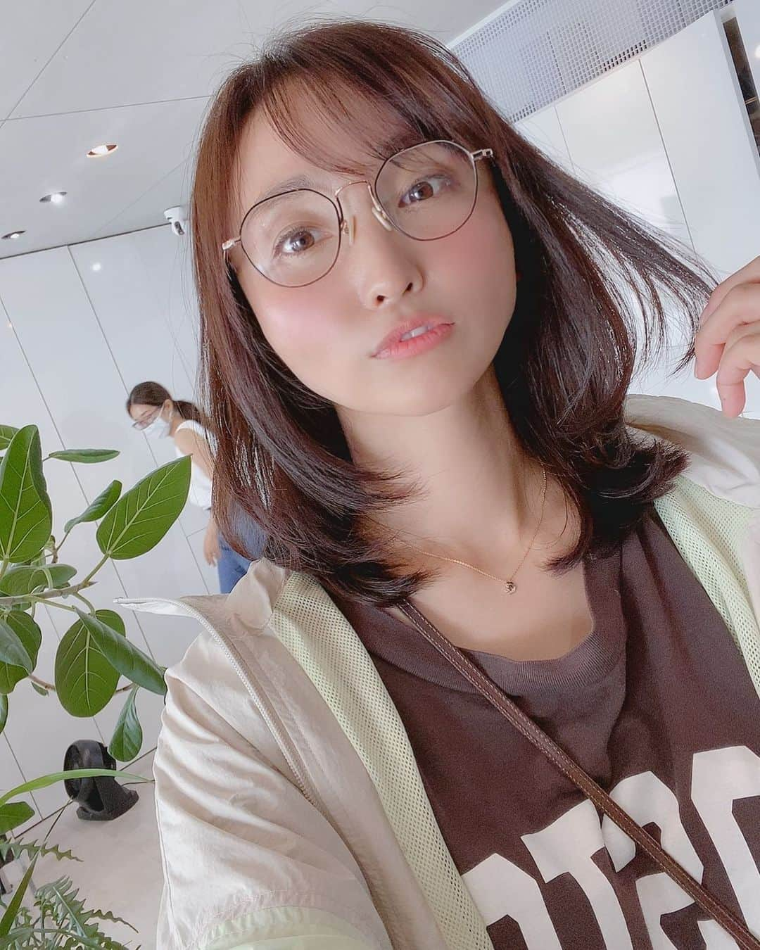 吉木りささんのインスタグラム写真 - (吉木りさInstagram)「@ladiance_co にてカットとカラーをして頂きました！！💇‍♀️💕⠀⠀ ⠀ とある撮影に向けて少し軽くしたのですが相変わらずお気に入りのカットでありがたいです😭✨🌈⠀ ⠀ #ladiance #hair http://www.ladiance-co.jp」9月13日 19時52分 - risayoshiki0727