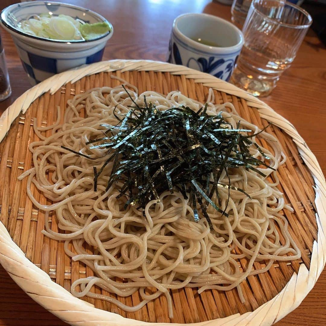 大槻ひびきさんのインスタグラム写真 - (大槻ひびきInstagram)「深大寺に行って お蕎麦を食べて 三鷹ジブリの森美術館行って 夜は鰻屋さん行きました🥳 予約してくれた はたの、るーちゃん ありがとう🌸 最高に楽しかったよ🥳 #三鷹ジブリの森美術館  #ジブリ #深大寺  #蕎麦 #井の頭公園 #鰻 #anime  #jiburi」9月14日 0時07分 - yanhibi0221