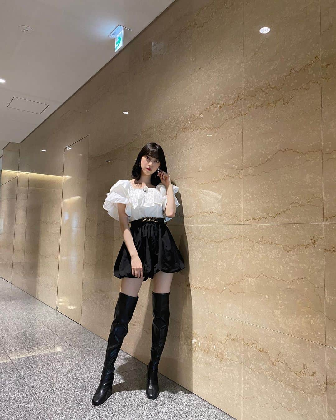 堀未央奈さんのインスタグラム写真 - (堀未央奈Instagram)「🦋🖤👢」9月14日 0時17分 - horimiona_official