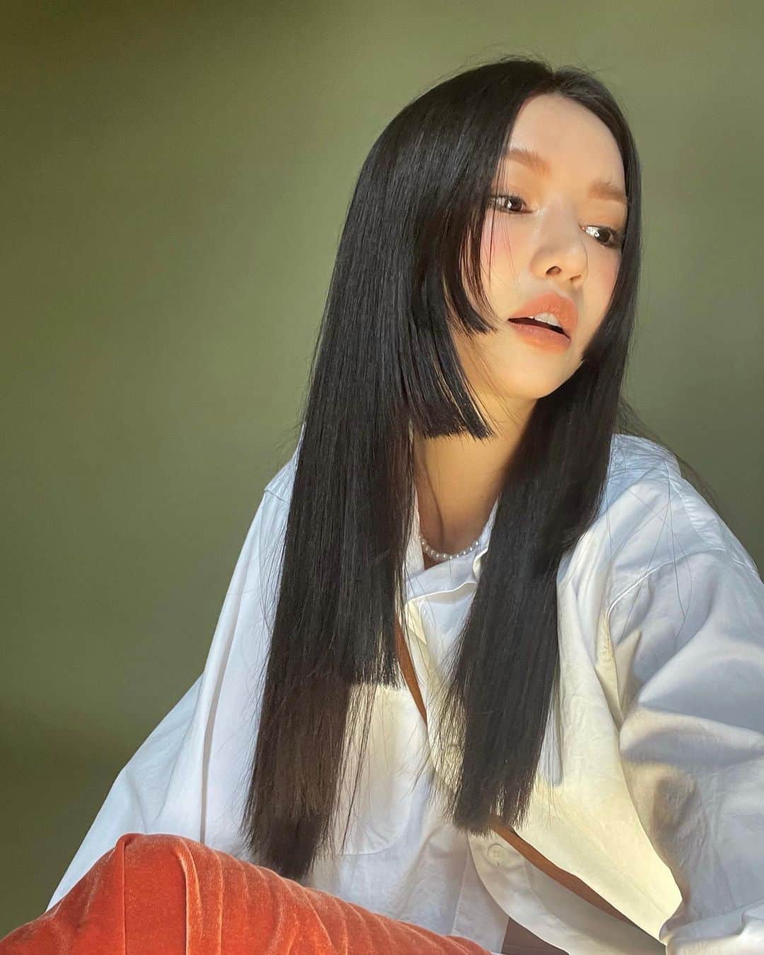 パク・ソラのインスタグラム：「누가 봐도 솨칭구 머리잘한당🙆‍♀️💚」