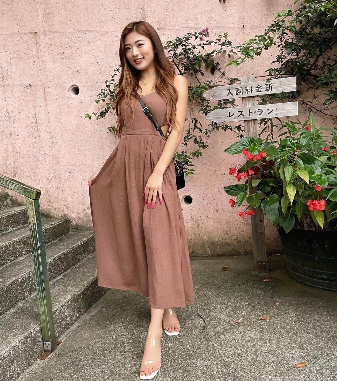 MIYABIのインスタグラム：「こんにちは💐  癒しの休日でした🥺✨  帰ったら洗濯して、掃除して、パパッとやることやったら、ハマってるYouTubeでも見ようかな🤔✨  皆様、午後もファイトですっ💜  #cyberjapandancers #サイバージャパンダンサーズ #cjd_miyabi #ミヤビーム #ミヤビコーデ #tothesea」