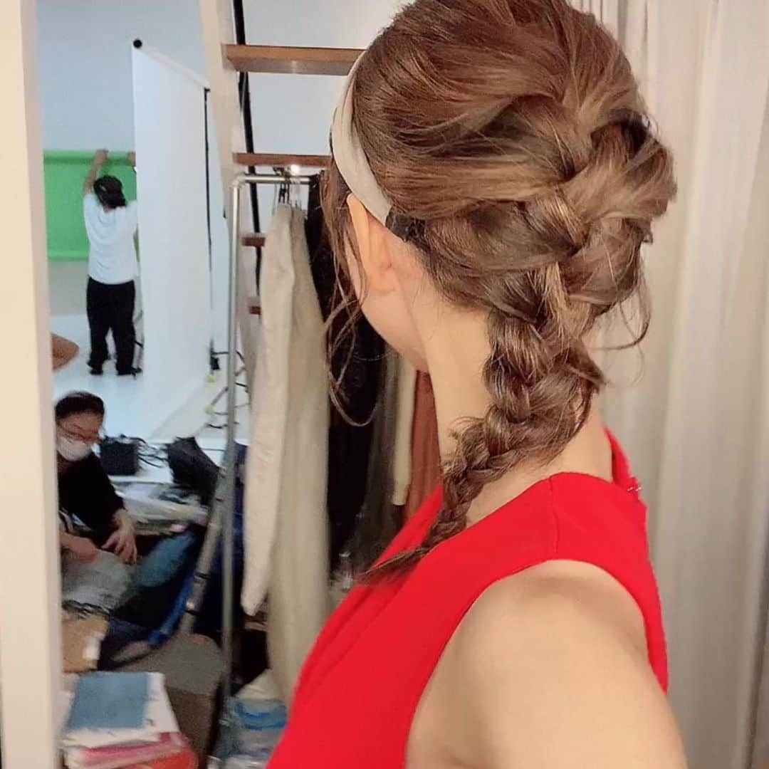 畠山愛理さんのインスタグラム写真 - (畠山愛理Instagram)「ヘアメイクはGeorgeさん @george828 💄✨  いつもぴゃぴゃぴゃ！って素敵な ヘアメイクをしてくださいます✨☺️」9月14日 14時49分 - airihatakeyama