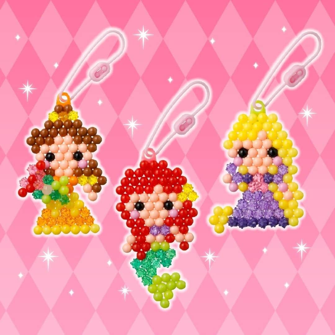 アクアビーズ公式さんのインスタグラム写真 アクアビーズ公式instagram 講談社 デザインいっぱい ディズニープリンセス アクアビーズブック が本日発売 付録のビーズで ラプンツェル アリエル ベルのキーチェーンがすぐに作れます プリンセスのイラスト