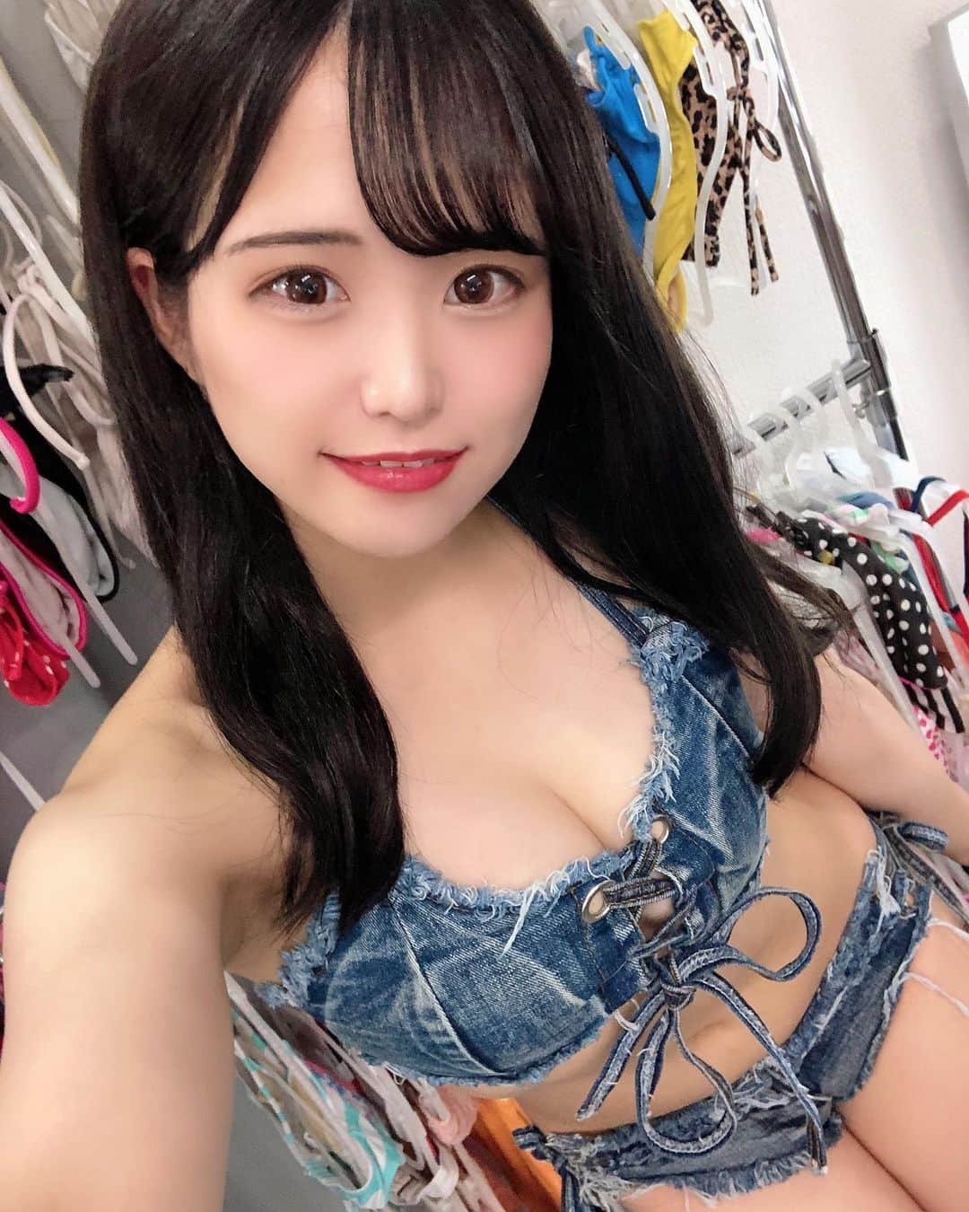 堀内玲さんのインスタグラム写真 - (堀内玲Instagram)「デニム水着💙  ． ． #gravure #gravureidol  #japaneseidol  #グラビア #グラドル  #インスタグラビア  #グラビアアイドル  #水着 #bikinigirl #ビキニ #セクシー #asiangirls  #asiansexy #bikinimodel  #巨乳 #美乳 #谷間 #童顔 #ロリ  #sexystyle #bikini #japanesegirl  #アイドル #コスプレイヤー#コスプレ #プール #プール開き #プールサイド #海 #海水浴」9月14日 15時51分 - horiuchi_rei