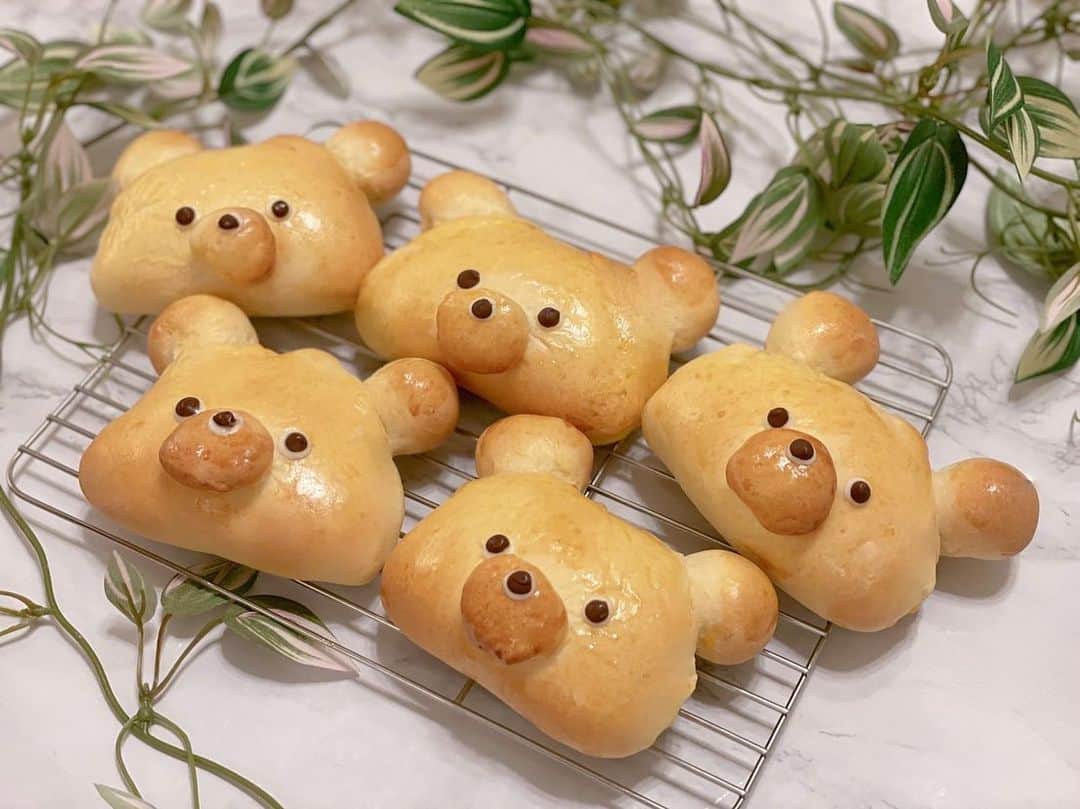 希空さんのインスタグラム写真 - (希空Instagram)「くりーむぱん𓈒𓂂𓏸    #パン作り #くま #おうちカフェ  #おうちべーカリー #お菓子作り  #🍞」9月14日 16時33分 - n_07_a.s