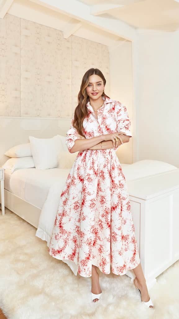 MT DOMAINEのインスタグラム：「@mirandakerr takes us through her beautiful home in this exclusive tour for MyDomaine’s first ever digital issue. Head to the link in our bio for more. ✨」