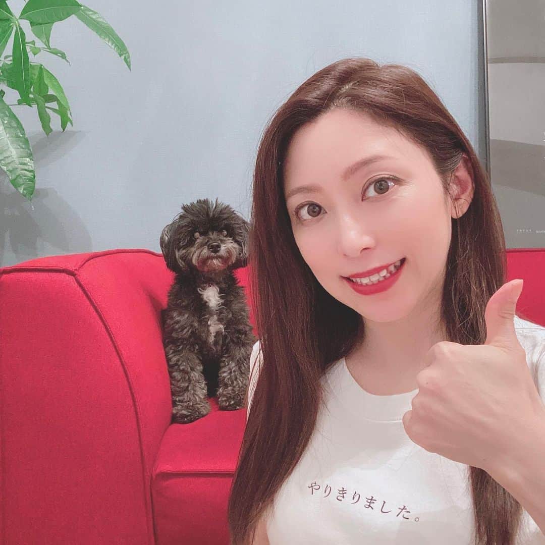 のインスタグラム：「なんだろね？うふふ 近日公開予定YouTube お楽しみに！ #白木優子 #熟女 #セクシー女優 #AV女優」