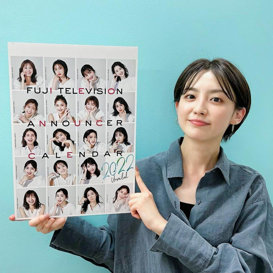 宮司愛海さんのインスタグラム写真 - (宮司愛海Instagram)「JJさんとコラボして制作した2022フジテレビ女性アナウンサーカレンダー＂Unveiled＂ 今日発売のFLASHさんで、中面が数ヶ月分先駆けて公開されています◎贅沢に5ページも...！！😭 是非お手に取ってみてくださいね〜！  カレンダーは10月12日(火)より全国書店にて販売開始予定です☺︎ 予約開始についてはまたお知らせしますね💫  販売場所：フジテレビショップ、 フジテレビ公式通販サイト「フジテレビｅ !ショップ」、 全国書店、 光文社直販サイト「kokode books」他  今後どんどん様々な媒体で裏側もお伝えしていく予定です✨ 共にプロデュースをつとめた小澤 @yoko.ozawa729 と いろんなことを画策中です〜お楽しみに、、！  #フジアナカレンダー2022unveiled」9月14日 20時16分 - manami_miyaji