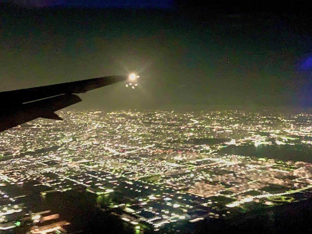 豊田留妃さんのインスタグラム写真 - (豊田留妃Instagram)「비행기 타기 전, 타고 있을 때 찍었던 사진  飛行機乗る前と、乗ってるとき撮った写真📸  #비행기 #✈️」9月14日 23時11分 - runstagram_717