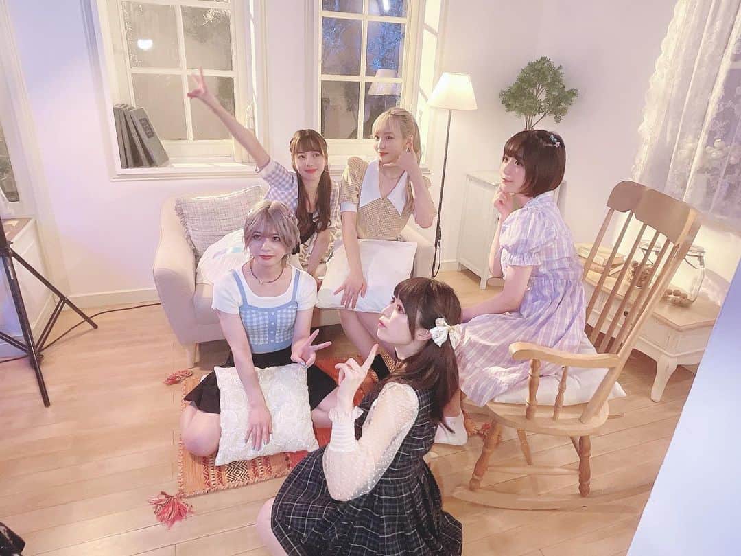 のインスタグラム：「. Trouble 集合写真🤙💛. #神宿 #Trouble」