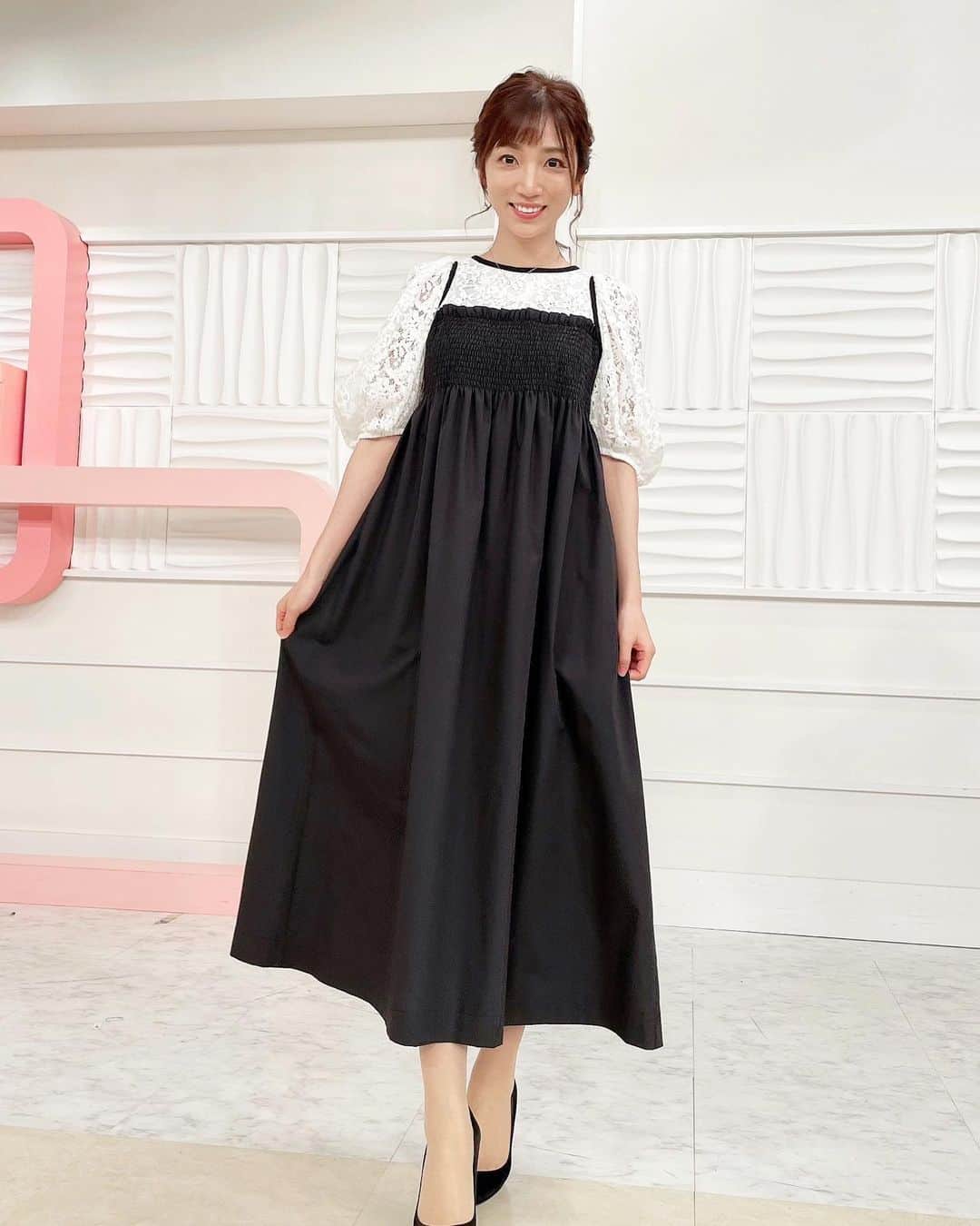 内田敦子さんのインスタグラム写真 - (内田敦子Instagram)「⁡ ⁡ 最近のOha!4の衣装です👗 ⁡ 秋とは思えないほど 気温の高い日が続いていますが、 ニットばかり買ってしまったので この時期に着る服がなくて困っています☺️笑 ⁡ 秋服ないって毎年言ってる気がする…。 ⁡ #oha4 #衣装 #tiaramelrose #naturalcouture」10月10日 10時13分 - atsuko_uchida1205