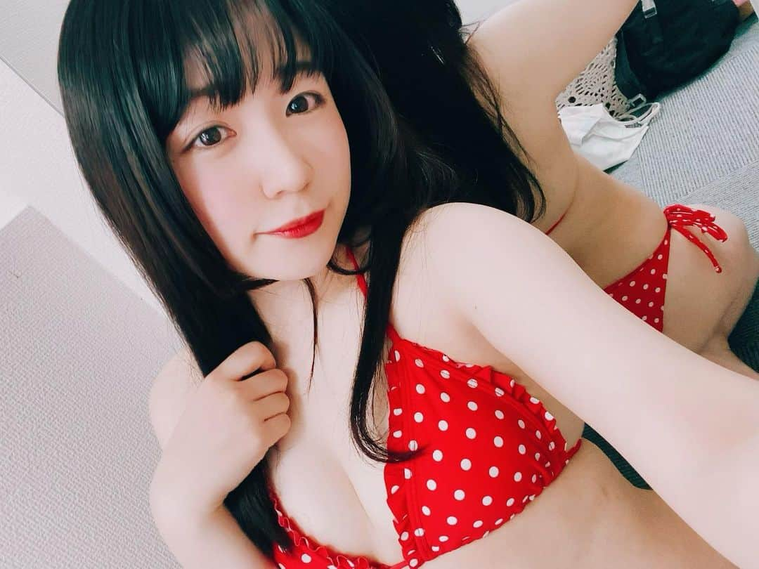 設楽エリカさんのインスタグラム写真 - (設楽エリカInstagram)「・・ 久しぶりにおはセクシー👙 今日も水分補給忘れずに🧉 いってらっしゃい☺️ ・ ・ ・ ・ おはセクシー #おはセクシー2  #グラドル自画撮り部#撮影会モデル#大人グラビアアイドル#グラドル#むちむち#ポートレート#撮影会#自撮り女子#黒髪#portrait#gravure#japanesegirl#팔로우미」10月10日 11時00分 - shidaraerika