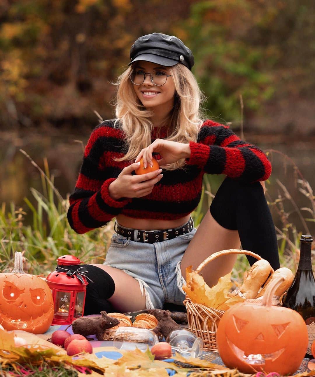 のインスタグラム：「🎃 Muse @natalee.007  @007natalee x @n.lee007  📸 @mavrinstudios  style: @irina_dreyt」