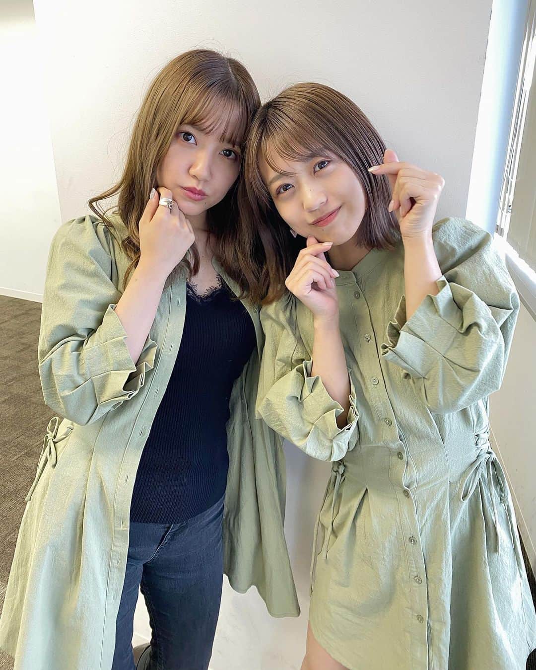 篠崎彩奈さんのインスタグラム写真 篠崎彩奈instagram オンラインお話し会2日目 今日は Katorena Ktrn ちゃんと お洋服お揃いでした 丈短いのでれなっちの着こなし方かわい お勉強になりました 笑 ちなみに Zara のワンピースです お話し会来て