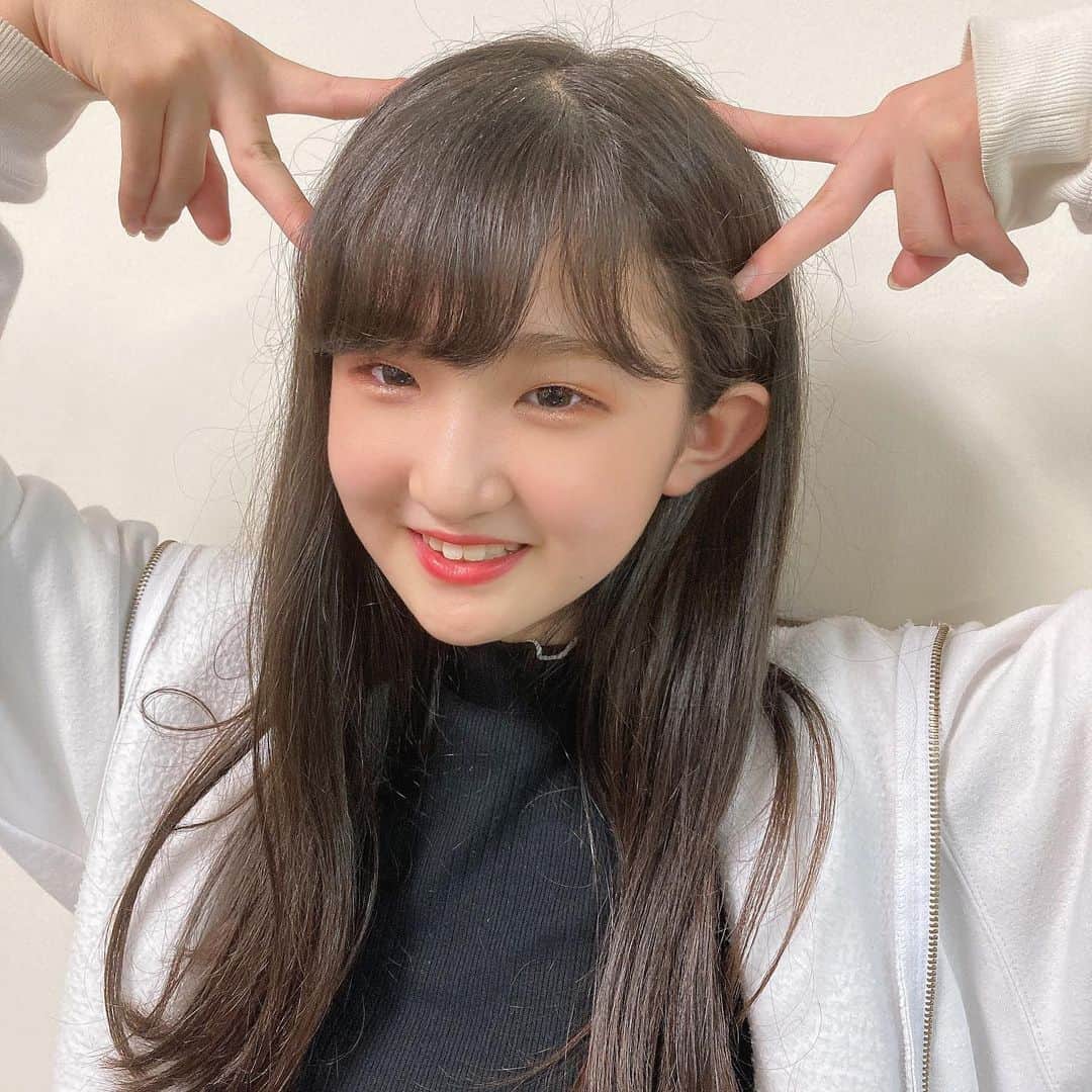 のインスタグラム：「今日は、ライブ来てくださってありがとうございました🙏😊꒰ঌ♥️໒꒱ 次は、10月15日にありまーす。 イェーイェヾ👏 来て下さると嬉しいです♥」
