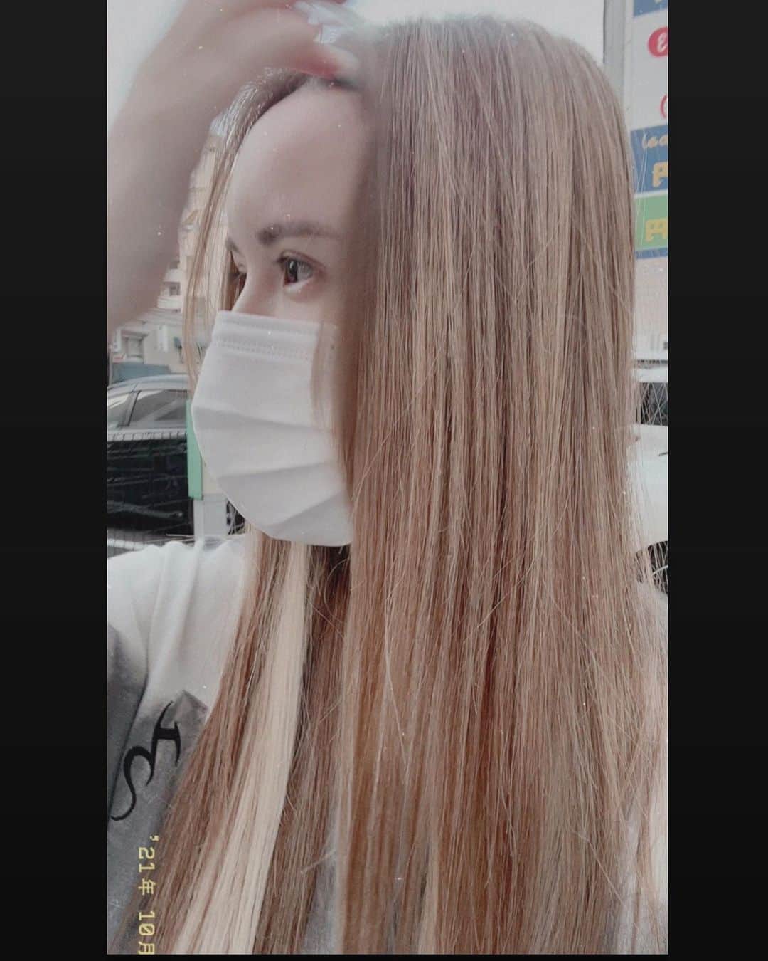 森藤恵美さんのインスタグラム写真 - (森藤恵美Instagram)「i got  my hair dyed🦄 #haircolor」10月10日 21時04分 - emi_morifuji