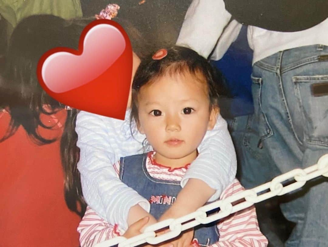 齊藤なぎささんのインスタグラム写真 - (齊藤なぎさInstagram)「👶💗 ⁡ ⁡ 1枚目めちゃくちゃイケメンでかわいくて面白すぎて2枚目の手紙も最高に好きで残しておきたくて投稿しちゃった〜！🤣 ⁡ ⁡ ⁡ いつも迷惑かけてばっかりだけど優しくしてくれるお姉ちゃんがいまでも好き！笑 ⁡ ⁡ ⁡ ⁡ あとはお姉ちゃんのおかげでひらがなの文字をかけるようになったり日本地図覚えたり、九九おぼえたりしてたんだ〜〜 ⁡ ⁡ ⁡ ⁡ みんなのちっちゃい頃のエピソードも教えてっ！⭐️ ⁡ ⁡ #イコラブ #なぎ姉 #齊藤なぎさ #なーたん #届いてなーたん #idol」10月10日 21時36分 - saitou_nagisa