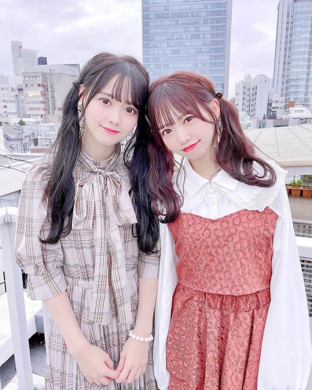 松本ももなさんのインスタグラム写真 - (松本ももなInstagram)「はたちゃんとツインテール👭 ⌒*(„❛ ֊ ❛„)*⌒  だーい好き💕‎(ᐡ o̴̶̷̤ ﻌ o̴̶̷̤ ᐡ)  #ツインテール #ヘアアレンジ #ラストアイドル #japanesegirl #kawaiigirl」10月10日 22時53分 - momona.1012