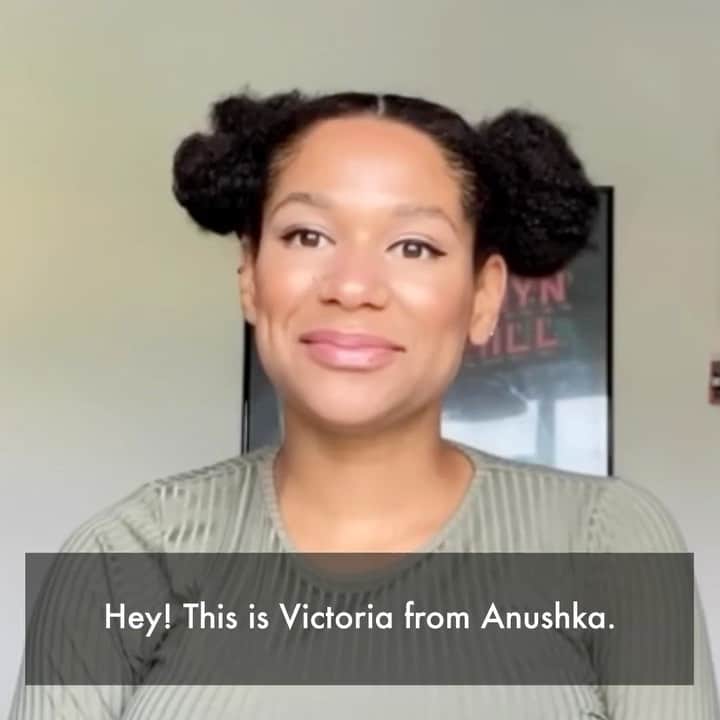 アヌーシュカのインスタグラム：「October's #MSGupandcoming playlist has dropped – bringing you London's best emerging bands and artists! 🙏🏿🎧 This month @victoria_port shares her top picks – including some great new East London talent:」
