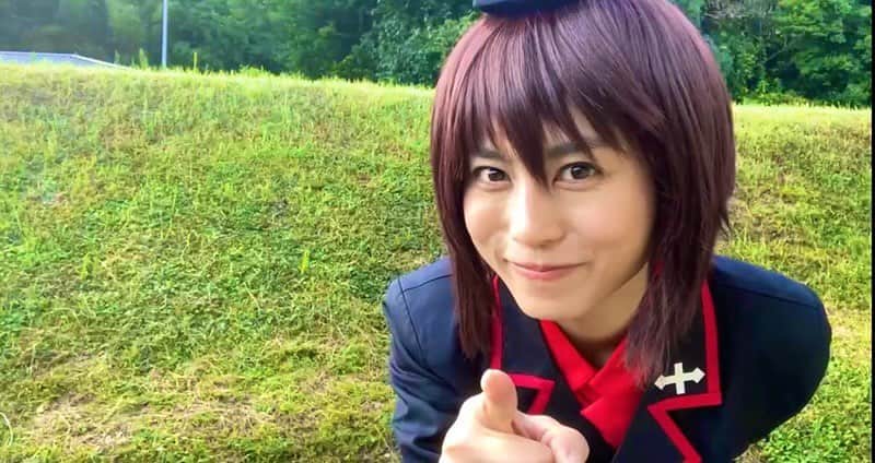芳野友美さんのインスタグラム写真 - (芳野友美Instagram)「ご好評につき再び☺︎ 先日の#西住まほ コスプレ、近兼編集長が動画の切り取り画像をくれました！！ ヱビスシネマ。では、10月8日（金）〜21日(木)までの2週間「ガールズ&パンツァー劇場版」を上映中！ 上映前に私のこの動画が流れてます(笑) そちらも是非お楽しみください❤︎ 　 昨日の目の腫れ。 ご心配いただきありがとうございました！ 今は気にしてみれば少し違和感はあるかな？って程度で、もう腫れは引いたよ☆ なんだったんだろう？？？」10月11日 22時03分 - yumi_yoshino_1980