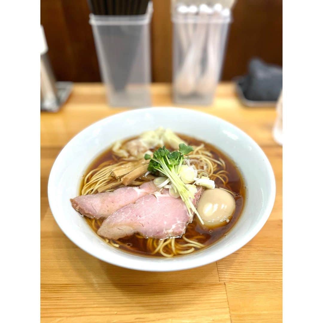 白洲迅のグルメインスタ