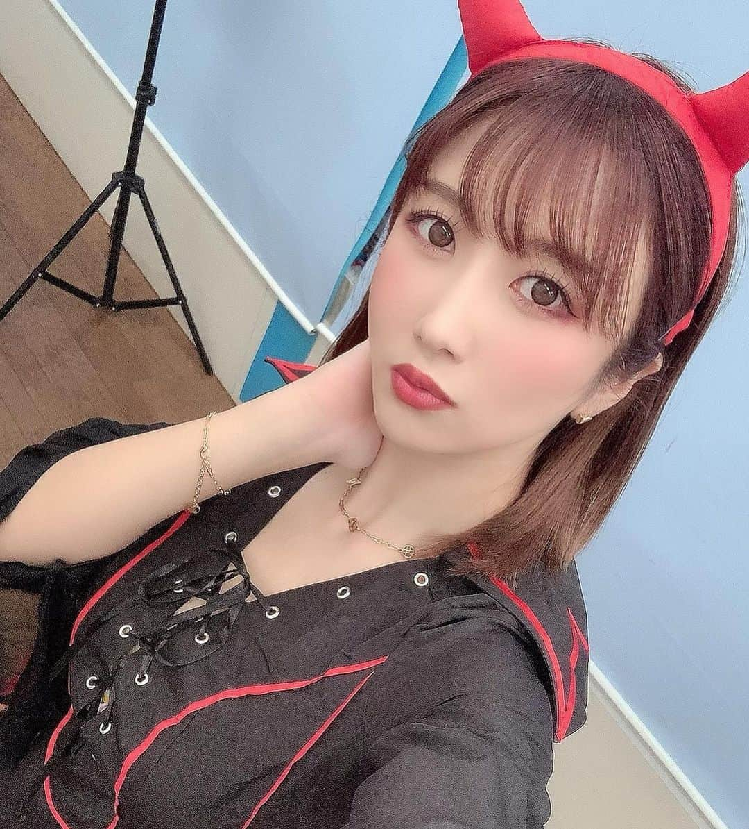 大槻ひびきさんのインスタグラム写真 - (大槻ひびきInstagram)「😈🧡 #devil #halloween」10月11日 18時48分 - yanhibi0221