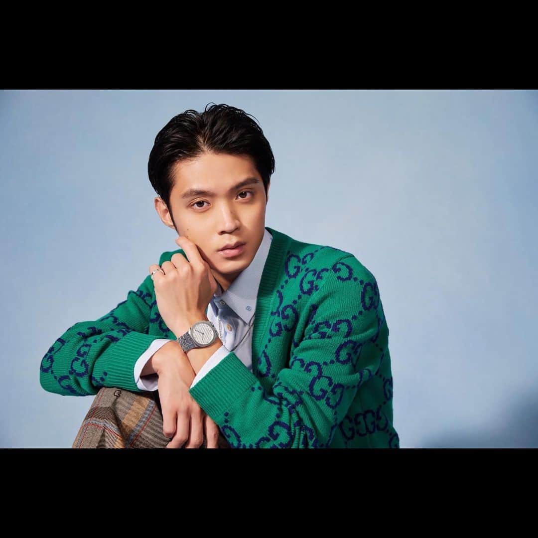 磯村勇斗のインスタグラム：「.  Pen online  GUCCI 25H  Photo by Takanori Okuwaki」