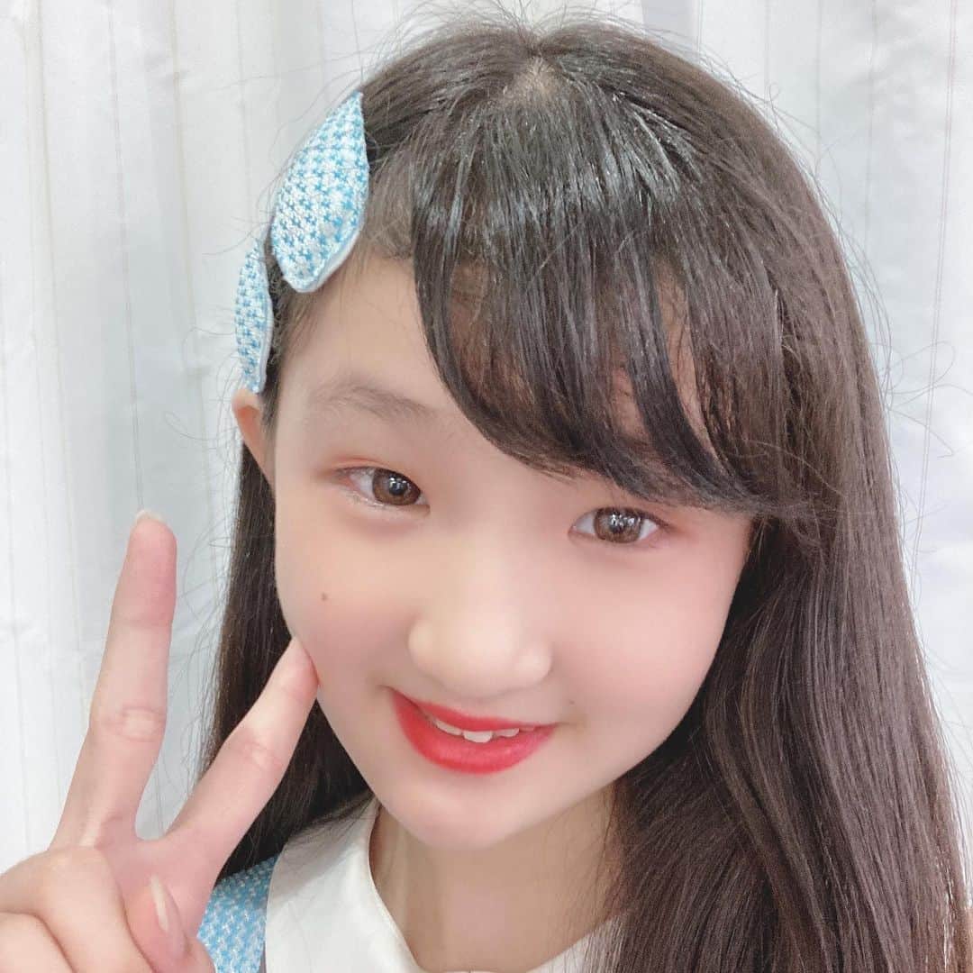 のインスタグラム：「金曜日ライブ楽しみ！❤ 来てね〜🚗 ³₃」