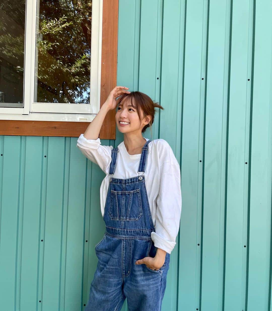 志田友美（ゆうみん）のインスタグラム：「🌻  自然さいこー😆☼  @dahliagsc にトリニティプラス受けに行ってきたよ🍂 いつもシミやそばかすに効くSRです‪✌︎ 透明感もでて好きな施術♡  #ダリア銀座スキンクリニック#ダリア美肌#スキンケア#美容皮膚科」